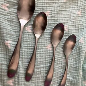 Towle Living Addica 3 soup spoons 1 dinner spoon replacement Piece Flatware Set